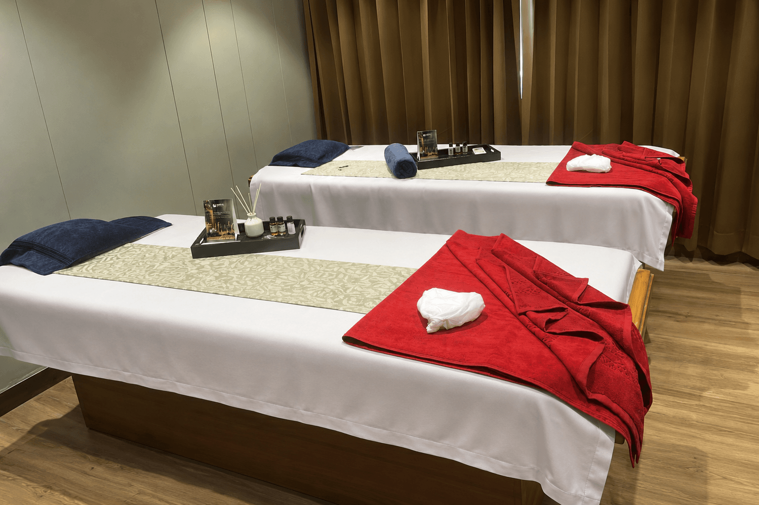 Hotel spa and pool